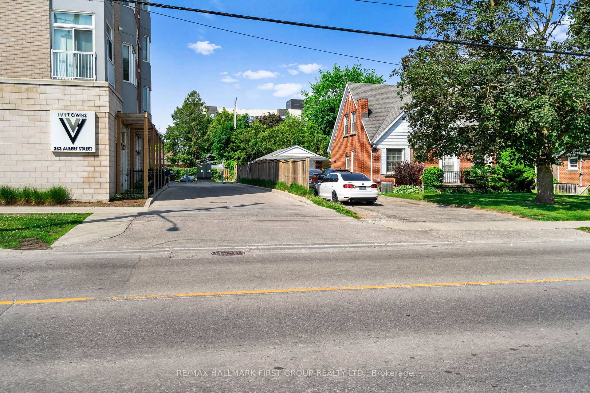 Photo 28 of Unit 5, 253 Albert Street, Waterloo, Beechwood/University — HOMEH