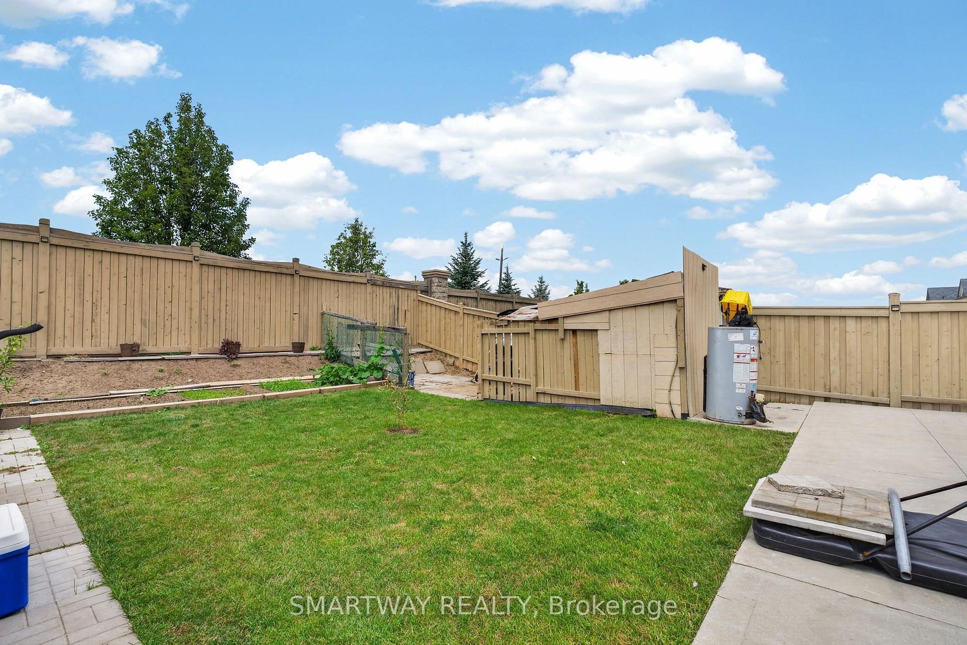 Photo 49 of 26 Fanning Trail, Brampton, Toronto Gore Rural Estate — HOMEH