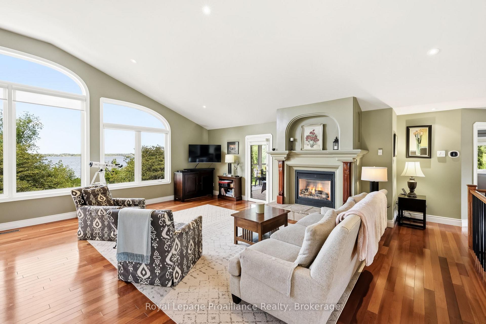 Photo 9 of 1674 Morris Avenue, Selwyn — HOMEH