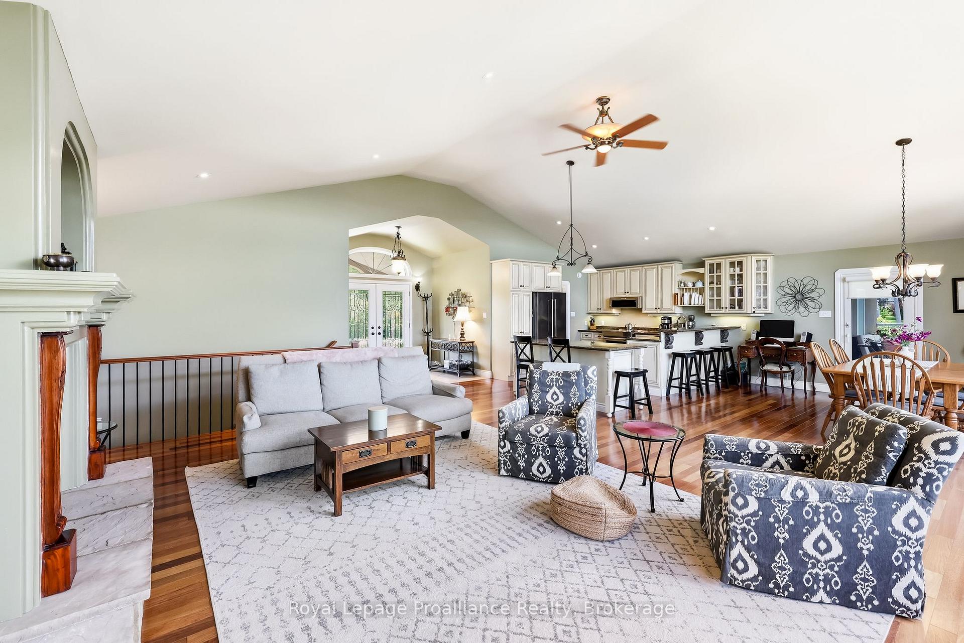 Photo 11 of 1674 Morris Avenue, Selwyn — HOMEH