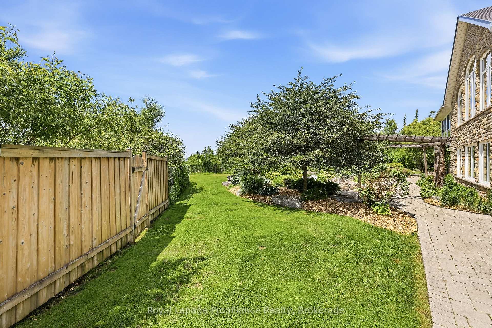 Photo 41 of 1674 Morris Avenue, Selwyn — HOMEH