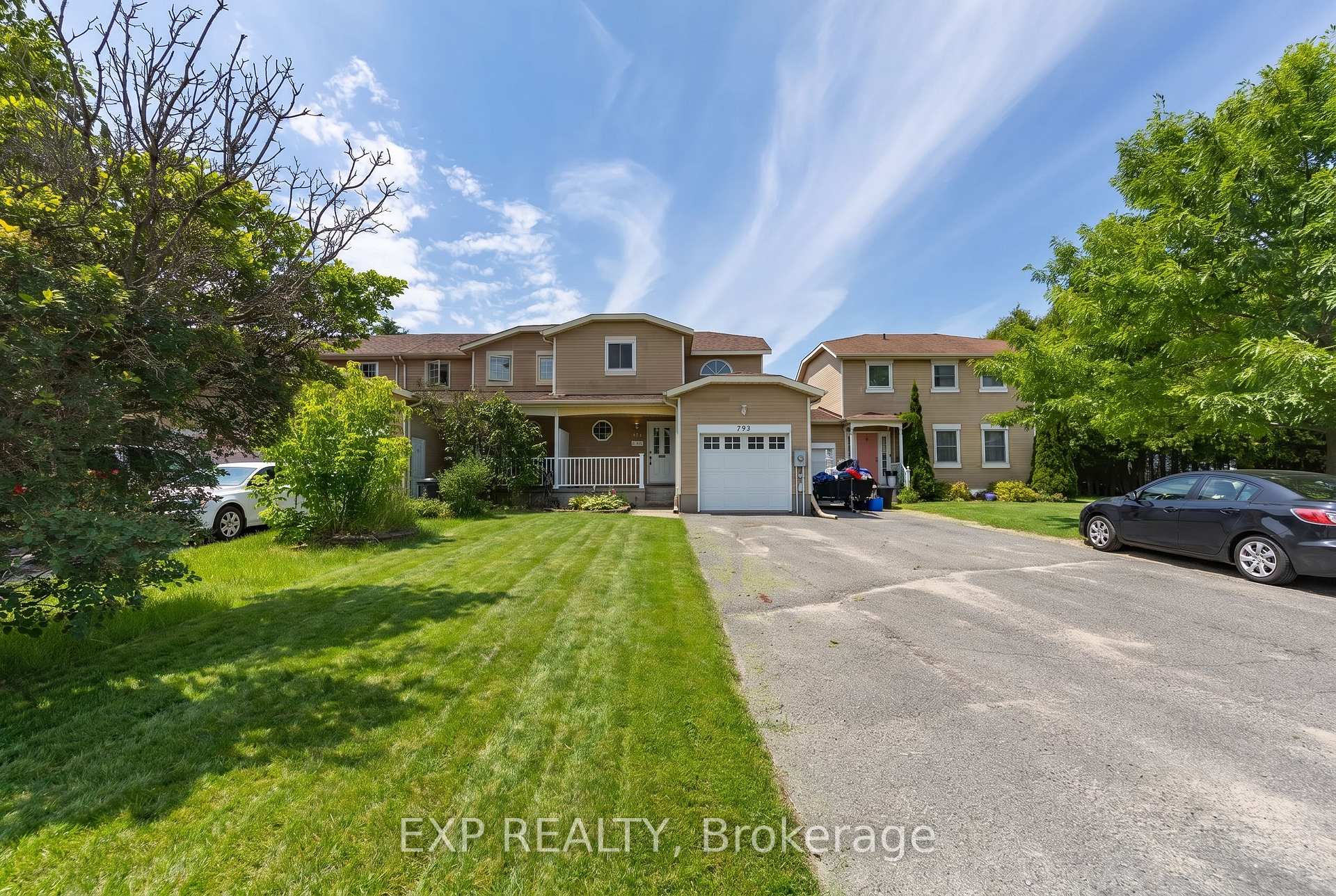 Photo 2 of 793 Littlestone Crescent, Kingston, East Gardiners Rd — HOMEH