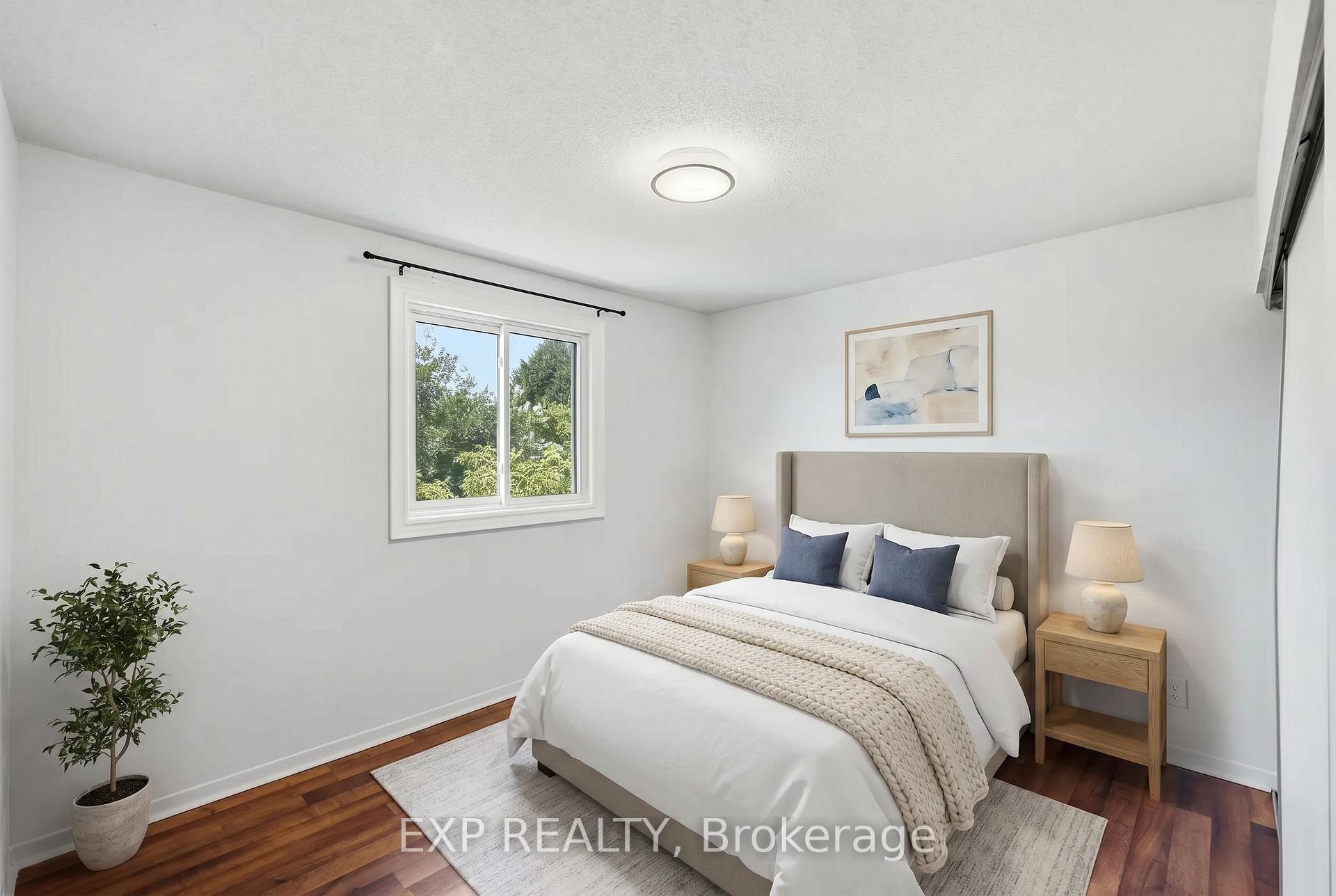 Photo 13 of 793 Littlestone Crescent, Kingston, East Gardiners Rd — HOMEH
