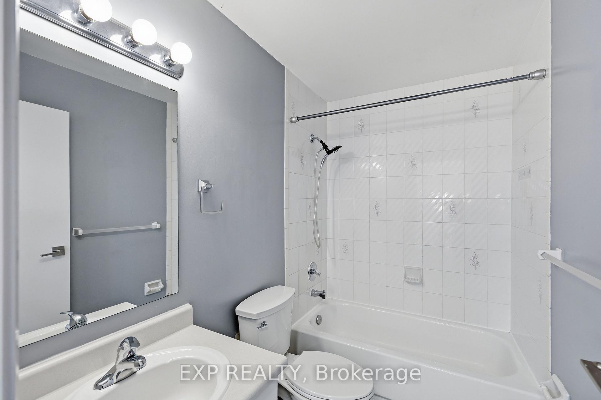 Photo 15 of 793 Littlestone Crescent, Kingston, East Gardiners Rd — HOMEH