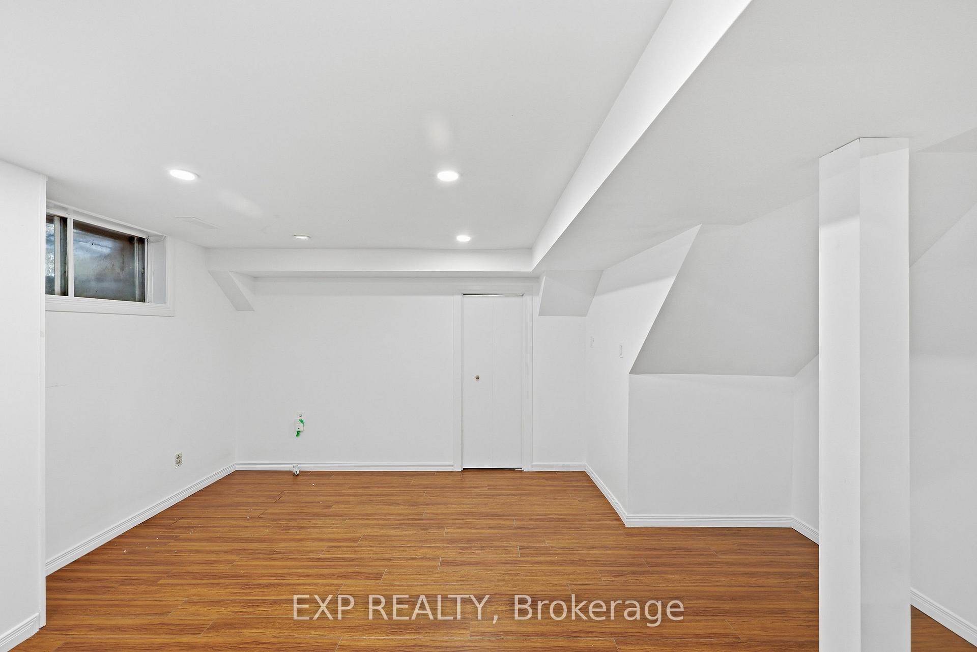 Photo 20 of 793 Littlestone Crescent, Kingston, East Gardiners Rd — HOMEH
