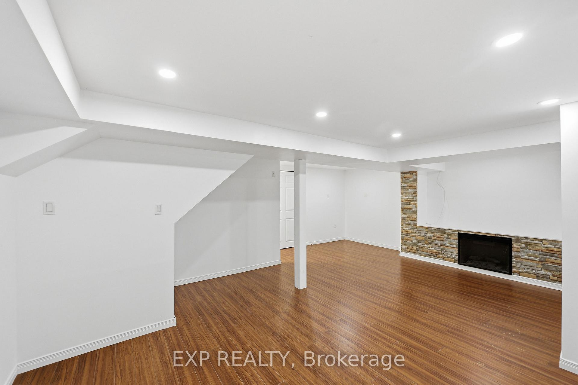 Photo 21 of 793 Littlestone Crescent, Kingston, East Gardiners Rd — HOMEH