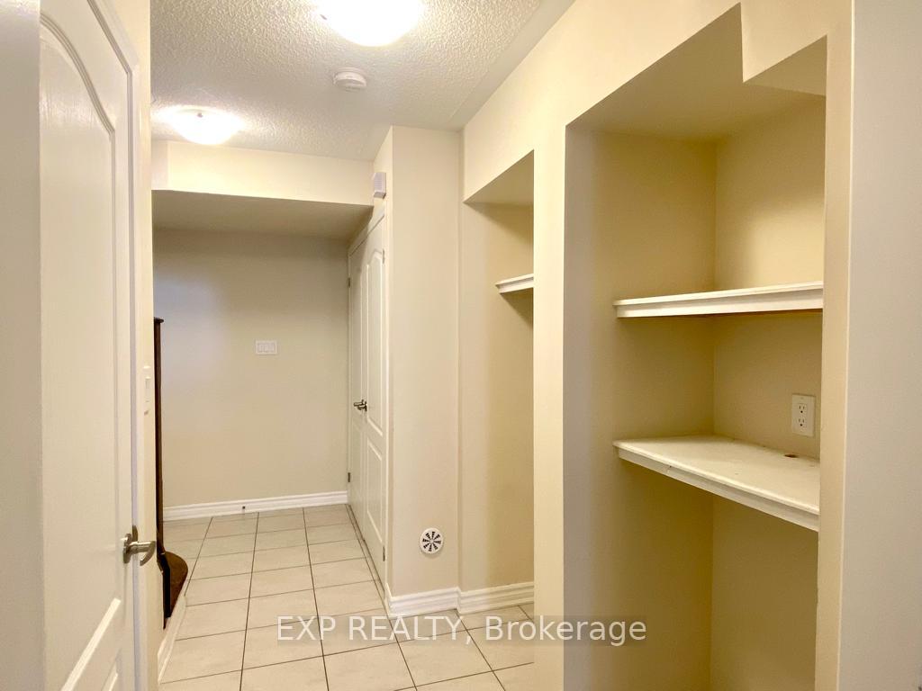 Photo 3 of 1621 Gainer Crescent, Milton, Clarke — HOMEH