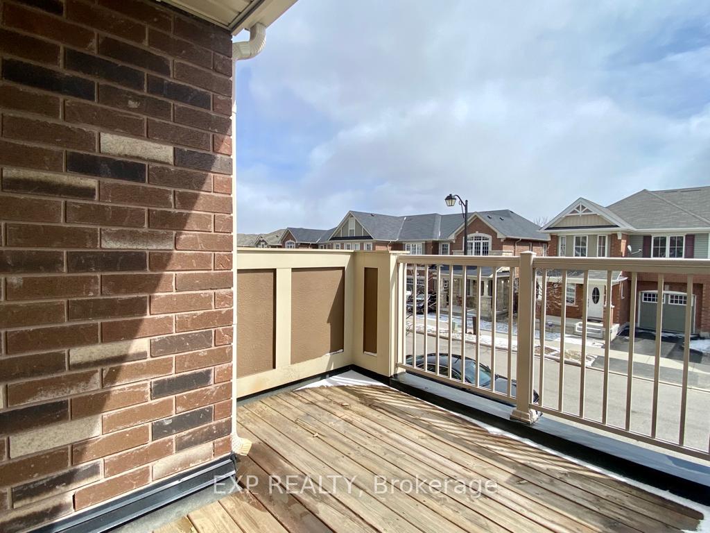 Photo 11 of 1621 Gainer Crescent, Milton, Clarke — HOMEH