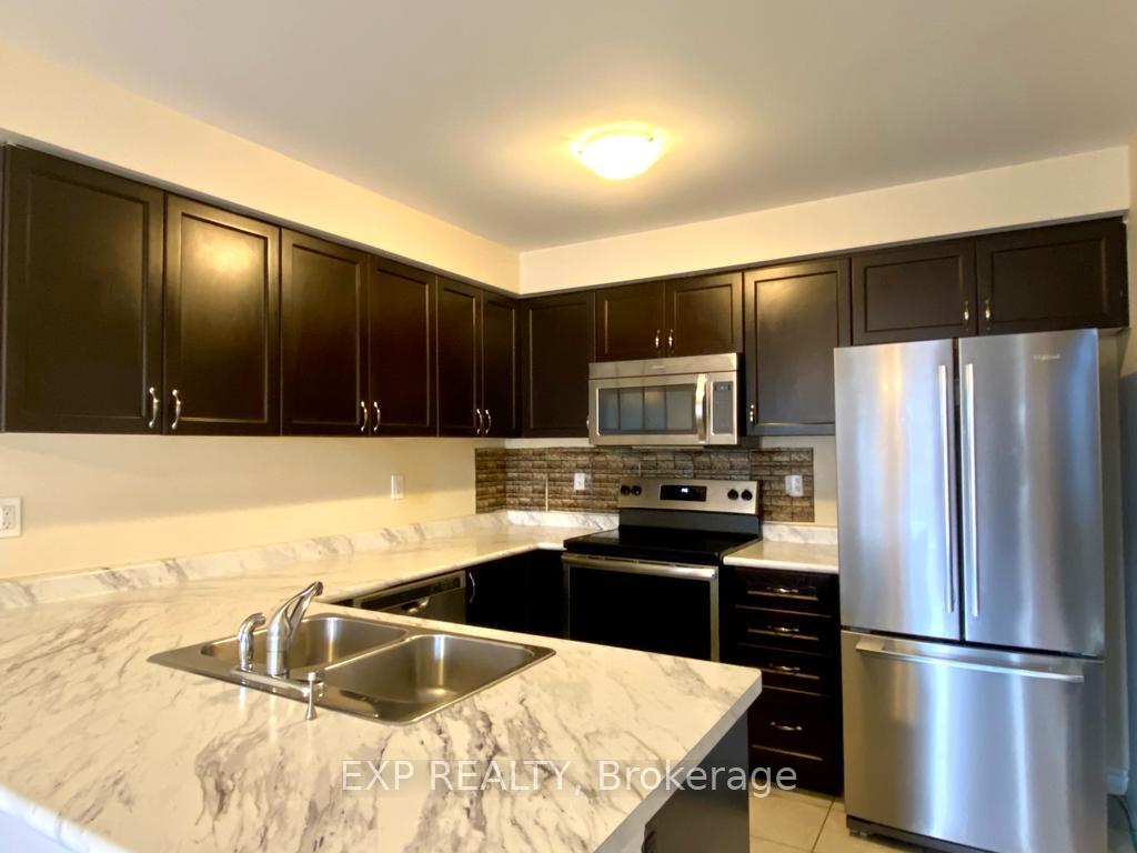 Photo 12 of 1621 Gainer Crescent, Milton, Clarke — HOMEH