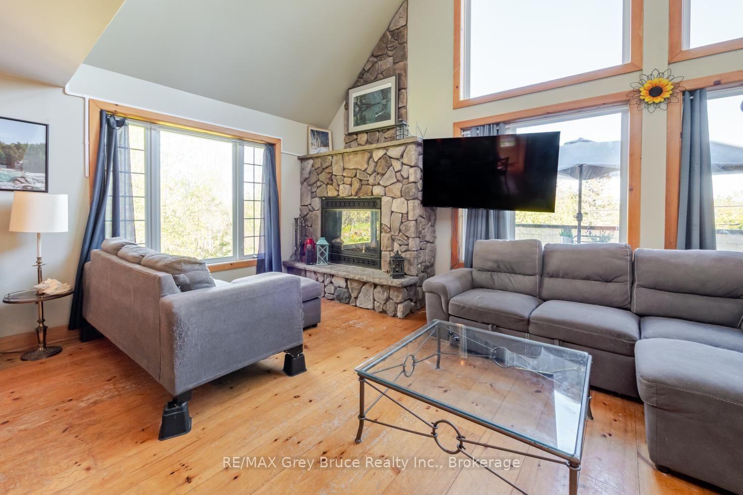 Photo 11 of 501192 Grey 1 Road, Georgian Bluffs — HOMEH