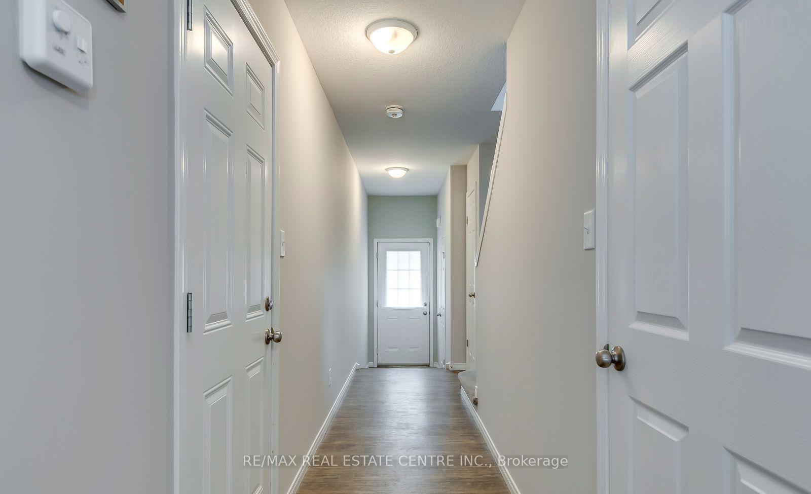 Photo 2 of Unit 23, 50 Pinnacle Drive, Kitchener, Lower Doon — HOMEH