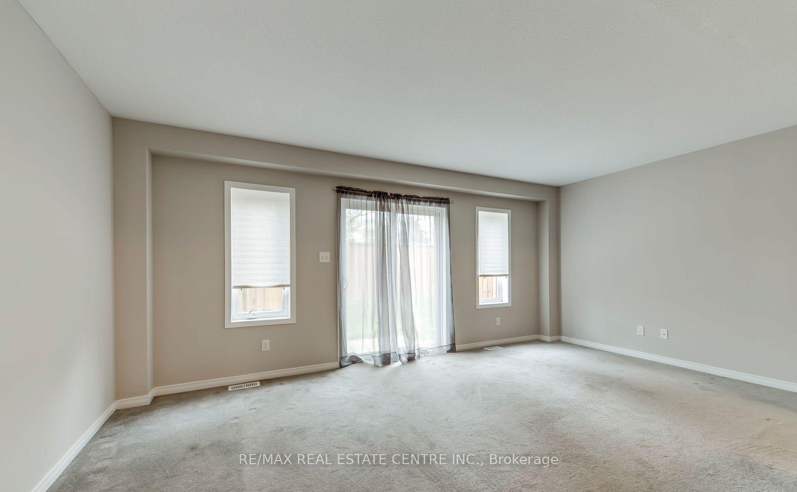 Photo 3 of Unit 23, 50 Pinnacle Drive, Kitchener, Lower Doon — HOMEH