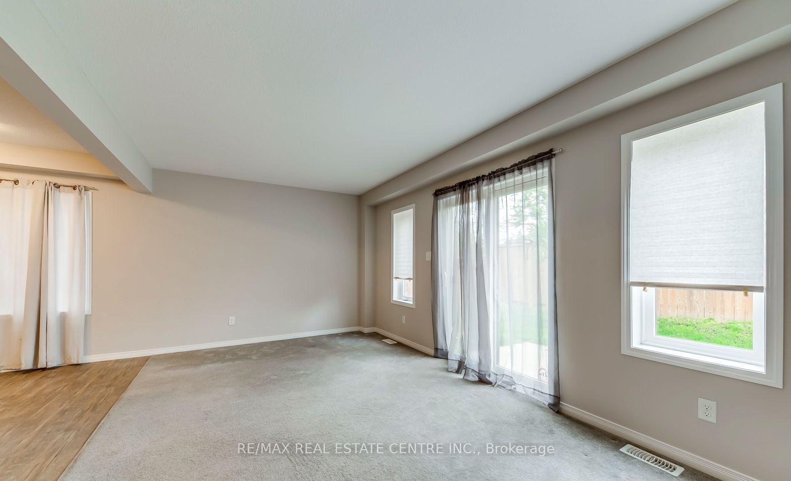Photo 5 of Unit 23, 50 Pinnacle Drive, Kitchener, Lower Doon — HOMEH