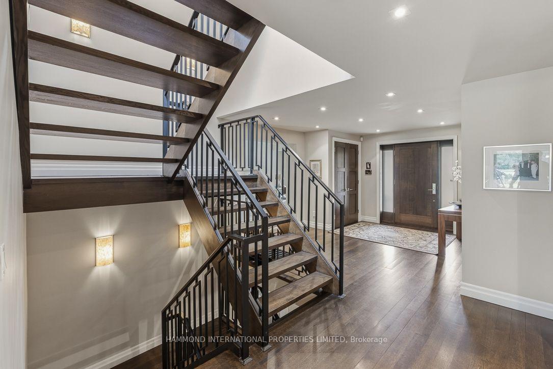 Photo 3 of 19 Fairway Heights Crescent, Markham, Bayview Fairway-Bayview Country Club Estates — HOMEH