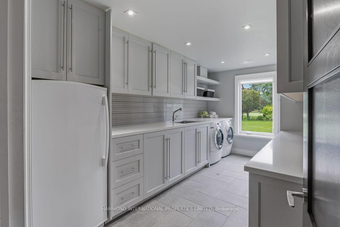 Photo 11 of 19 Fairway Heights Crescent, Markham, Bayview Fairway-Bayview Country Club Estates — HOMEH