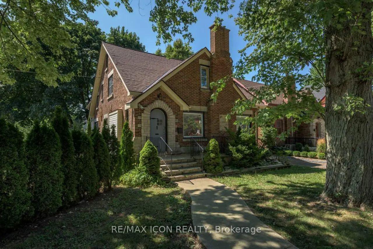 Photo of 525 Grosvenor Street