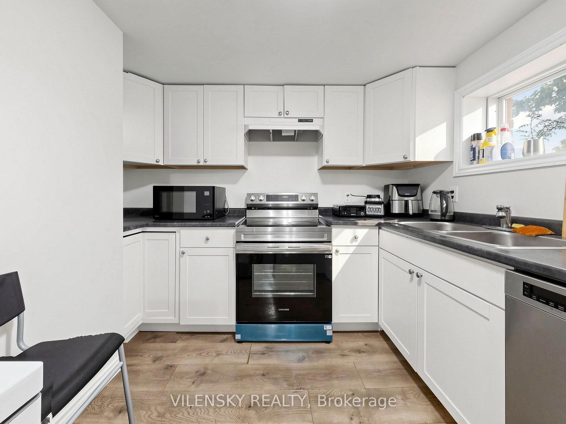 Photo 17 of 1 Oriole Court, Barrie, Cundles East — HOMEH