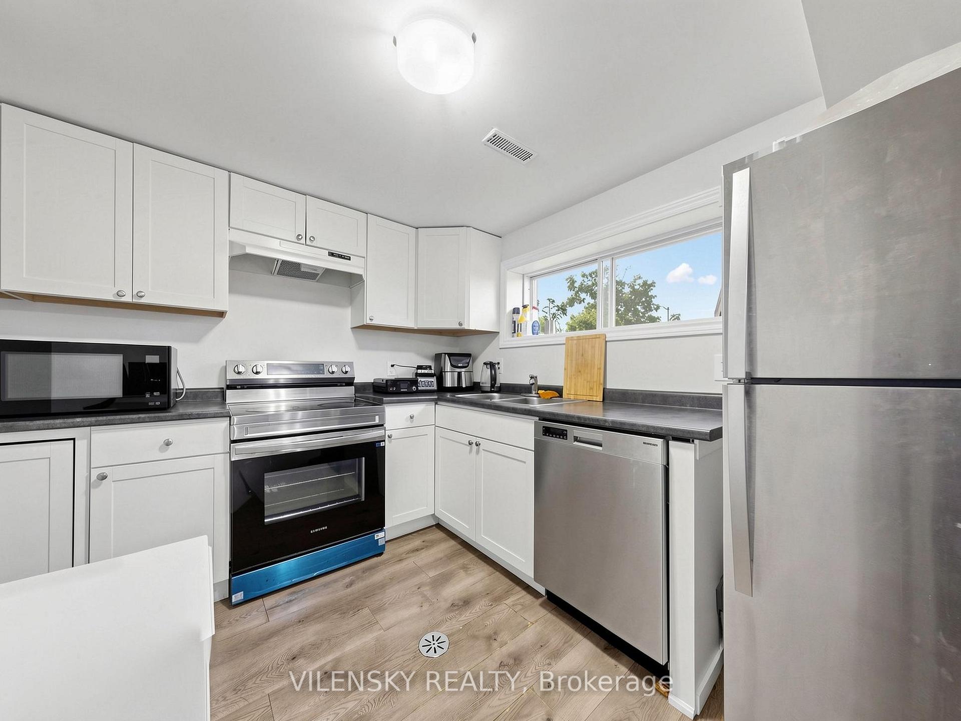 Photo 18 of 1 Oriole Court, Barrie, Cundles East — HOMEH