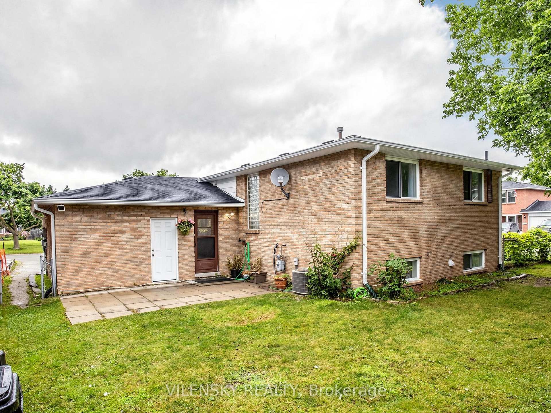 Photo 25 of 1 Oriole Court, Barrie, Cundles East — HOMEH