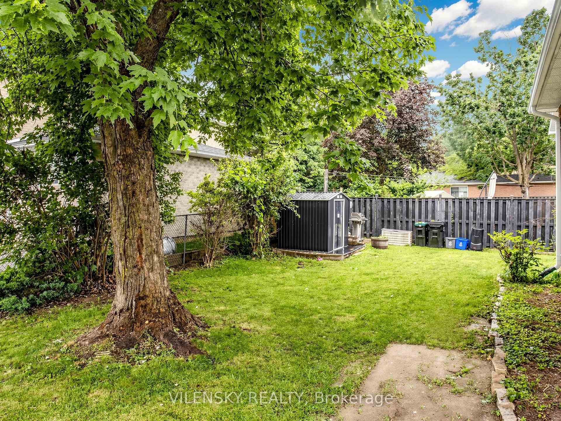 Photo 26 of 1 Oriole Court, Barrie, Cundles East — HOMEH