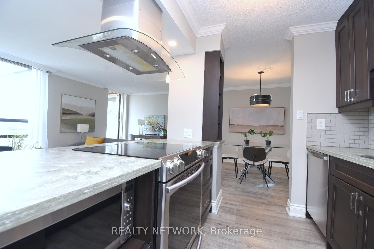 Photo 11 of Unit 702, 222 Jackson Street W, Hamilton, Durand — HOMEH