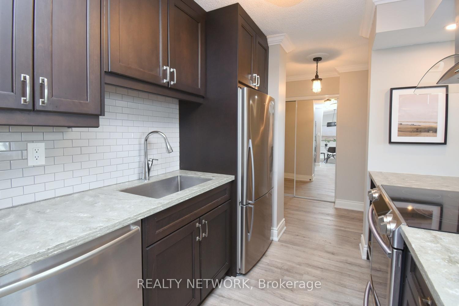 Photo 15 of Unit 702, 222 Jackson Street W, Hamilton, Durand — HOMEH
