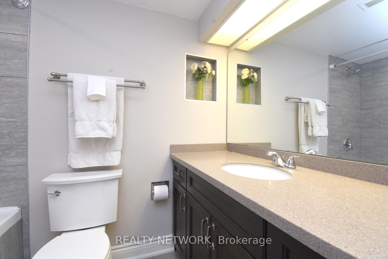 Photo 22 of Unit 702, 222 Jackson Street W, Hamilton, Durand — HOMEH