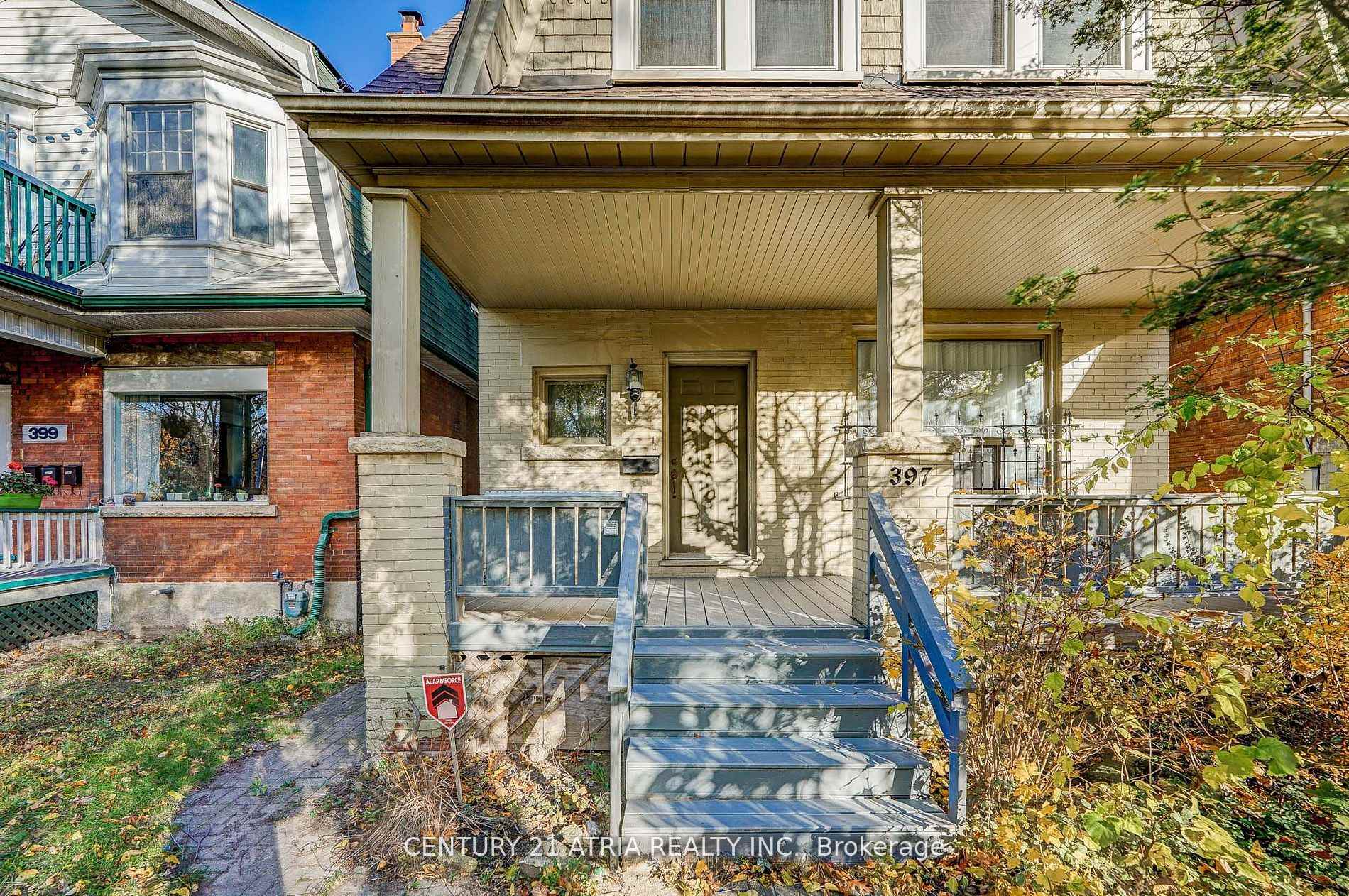 Photo 3 of 397 Parkside Drive, Toronto, High Park-Swansea — HOMEH
