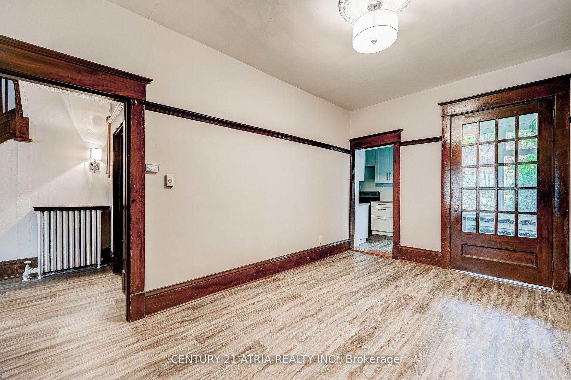 Photo 6 of 397 Parkside Drive, Toronto, High Park-Swansea — HOMEH