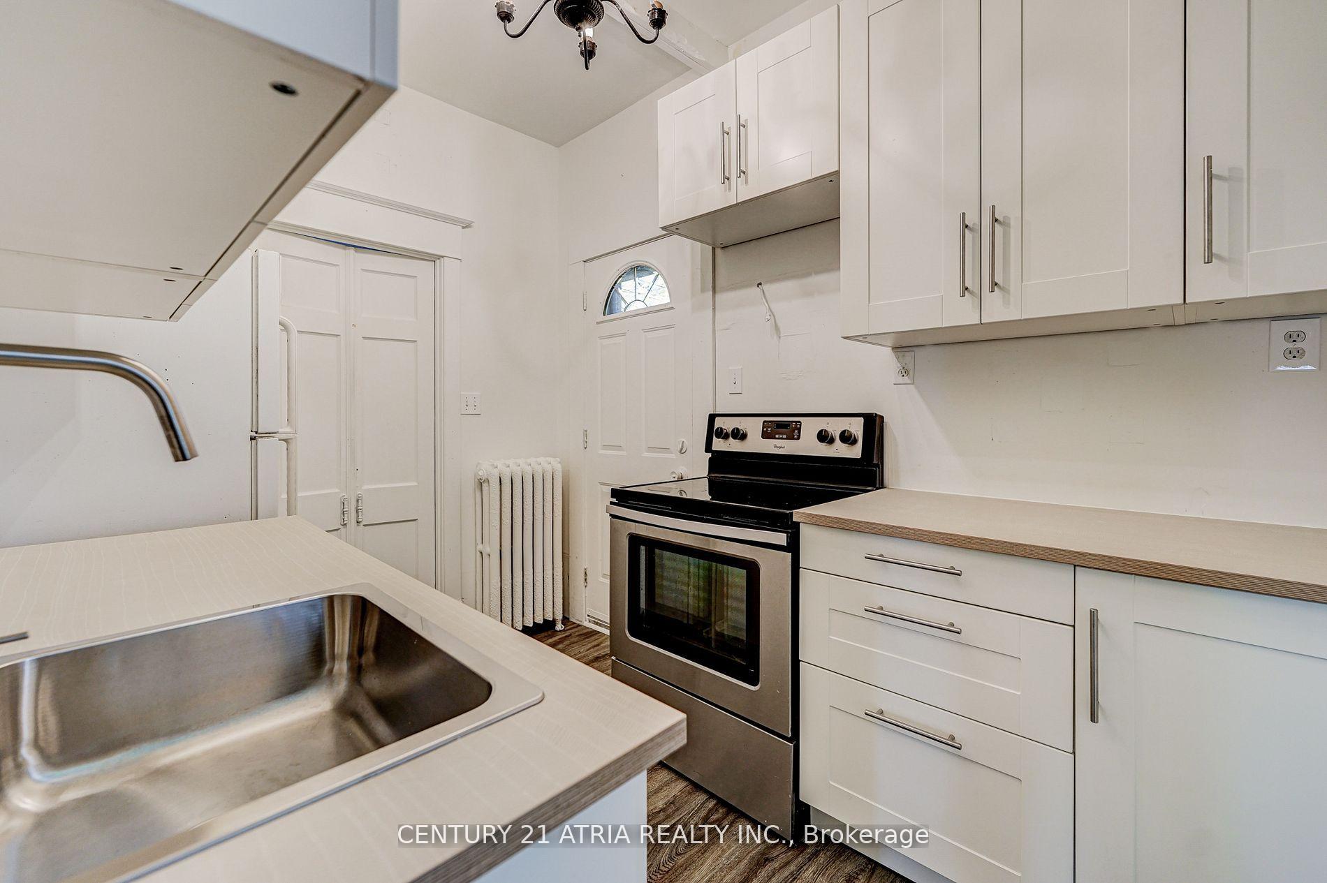 Photo 10 of 397 Parkside Drive, Toronto, High Park-Swansea — HOMEH