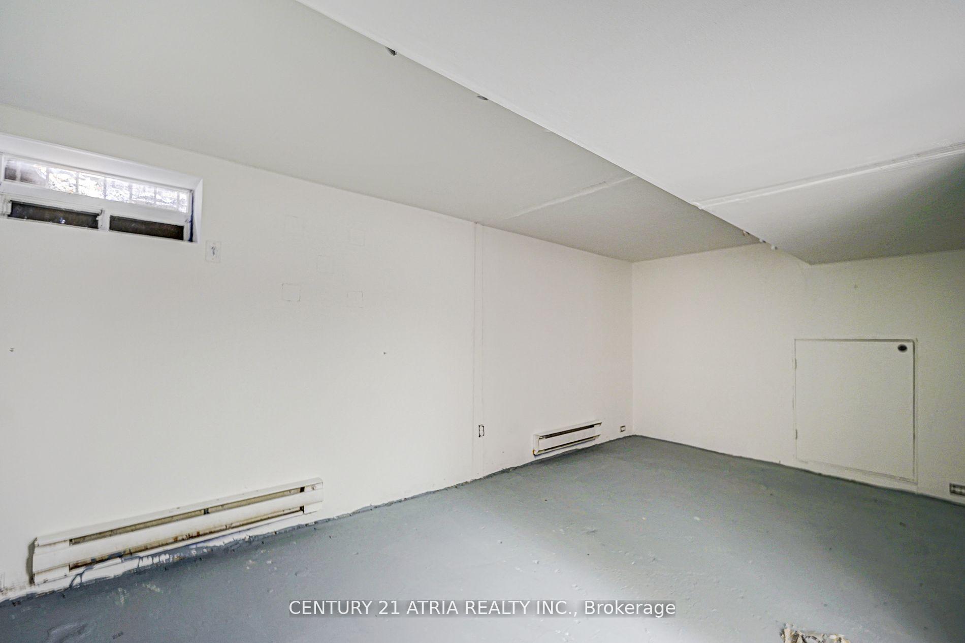 Photo 15 of 397 Parkside Drive, Toronto, High Park-Swansea — HOMEH