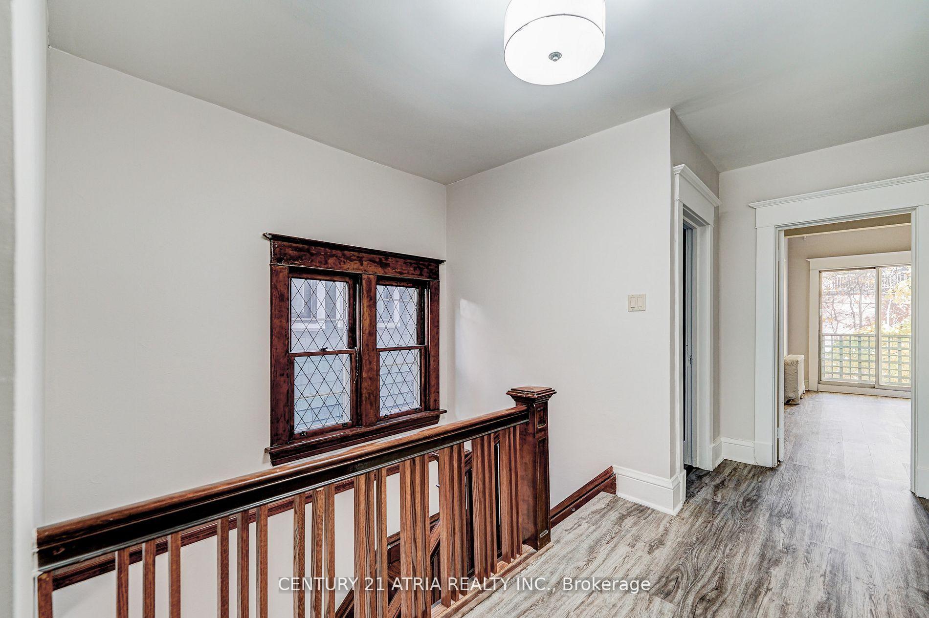 Photo 21 of 397 Parkside Drive, Toronto, High Park-Swansea — HOMEH