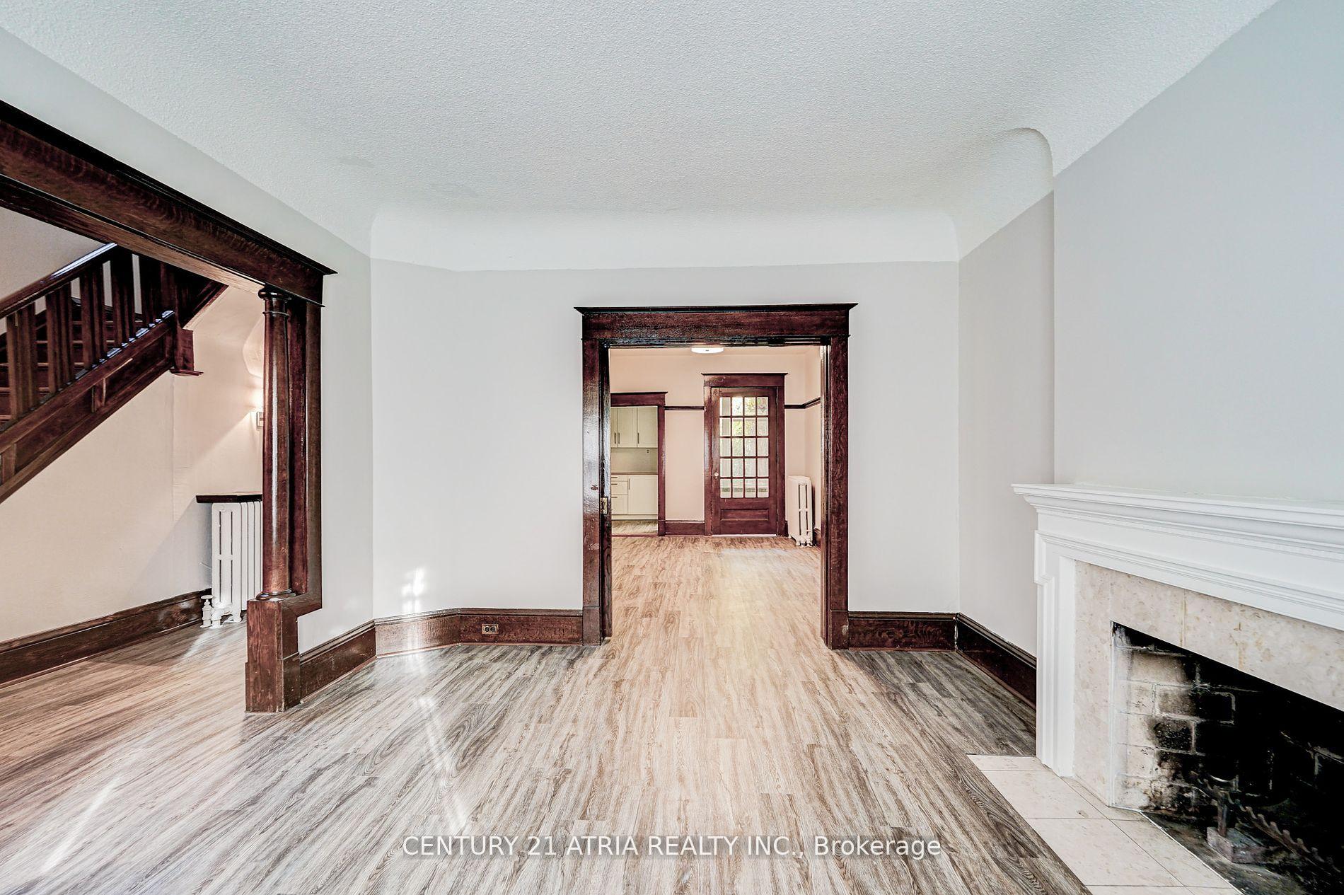 Photo 37 of 397 Parkside Drive, Toronto, High Park-Swansea — HOMEH