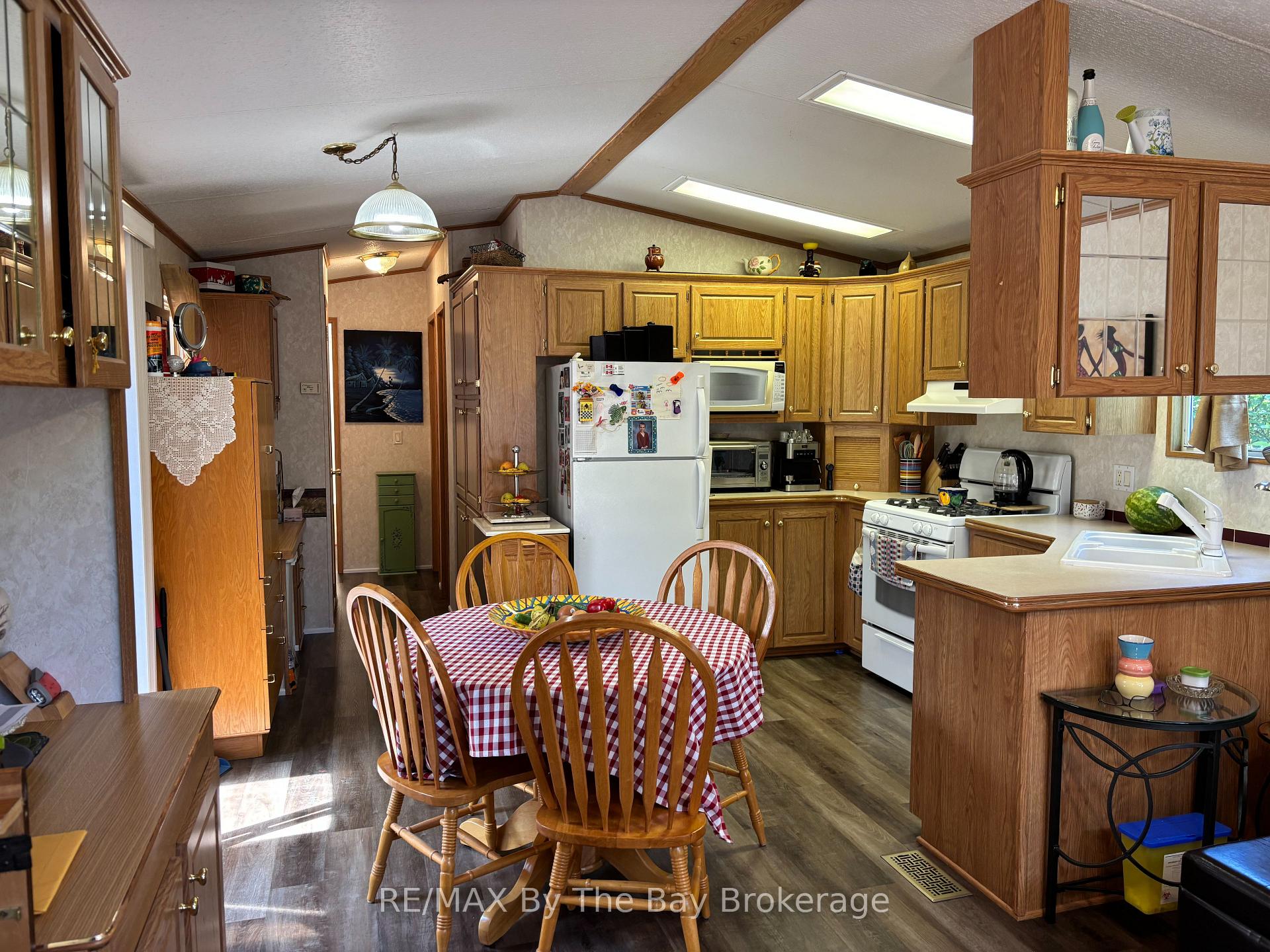 Photo 58 of Unit 92, 85 Theme Park Drive, Wasaga Beach — HOMEH