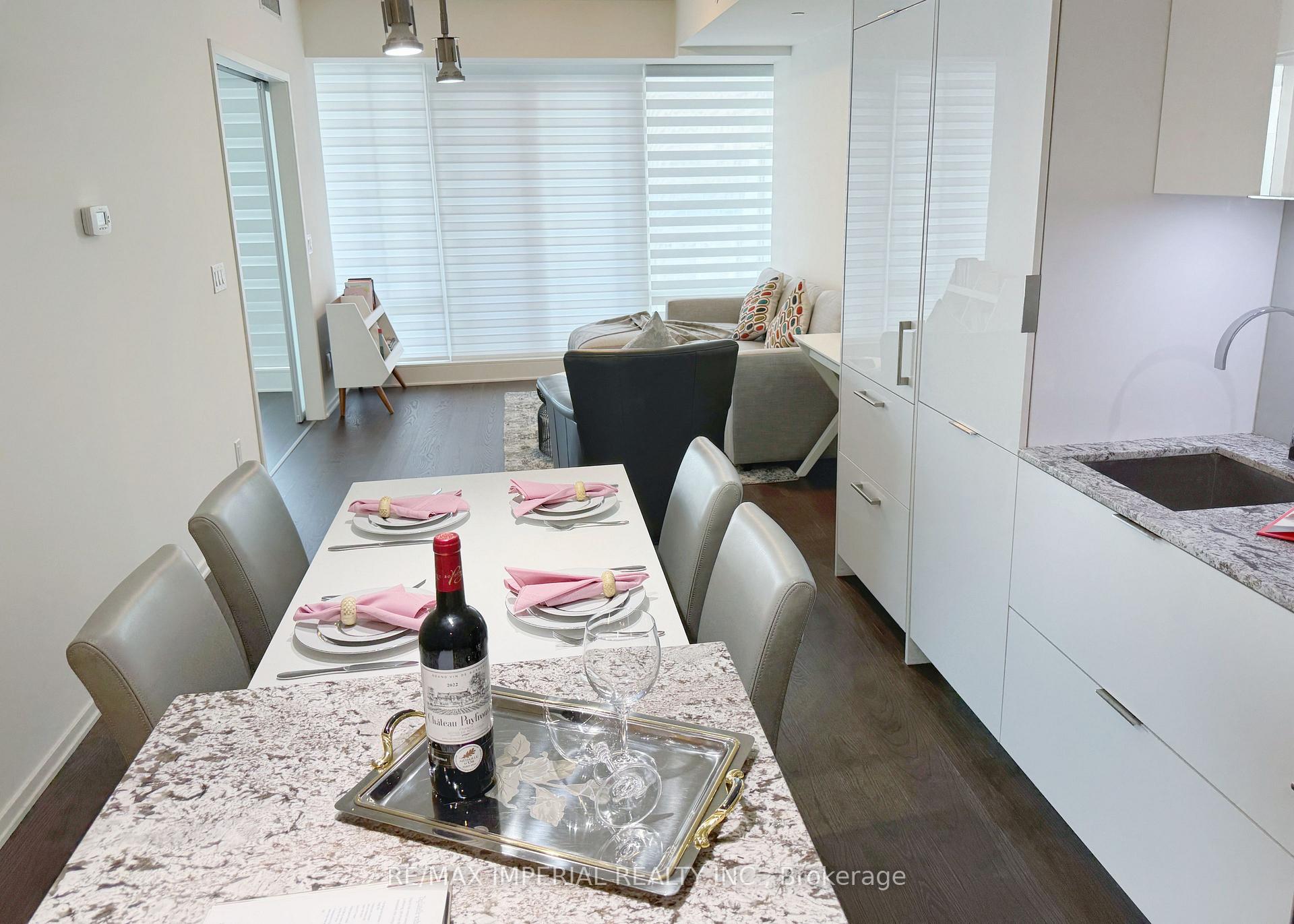 Photo 7 of Unit 6407, 1 Bloor Street E, Toronto, Church-Yonge Corridor — HOMEH