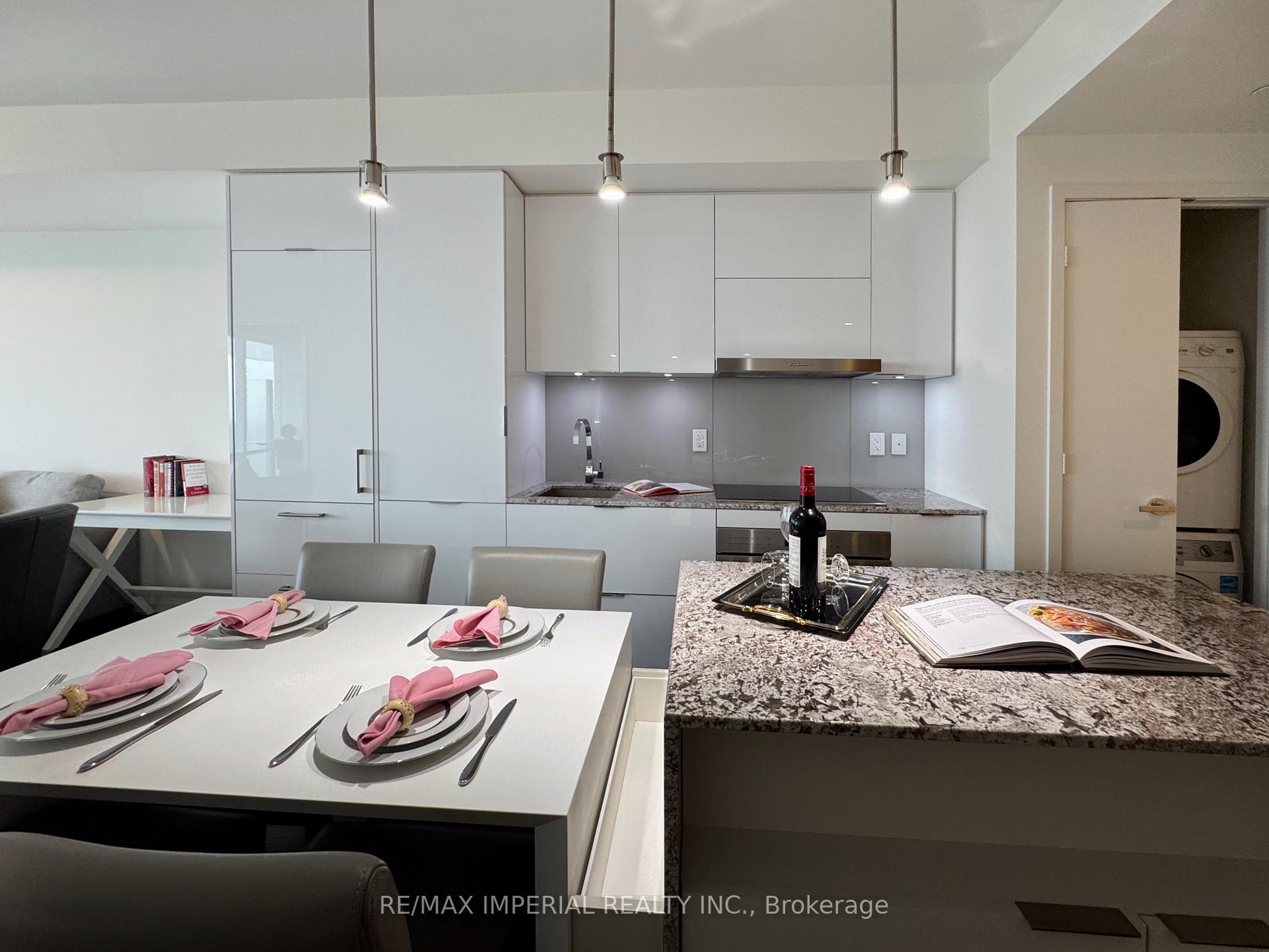Photo 10 of Unit 6407, 1 Bloor Street E, Toronto, Church-Yonge Corridor — HOMEH