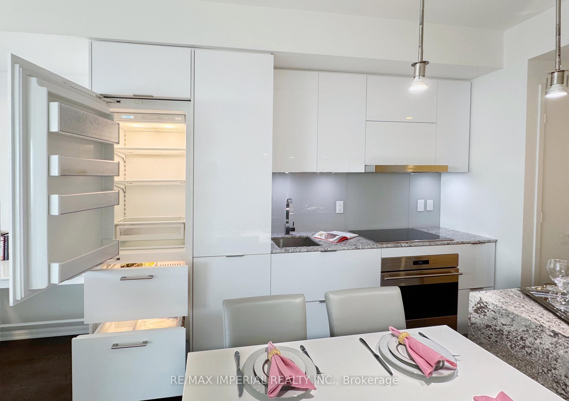 Photo 11 of Unit 6407, 1 Bloor Street E, Toronto, Church-Yonge Corridor — HOMEH