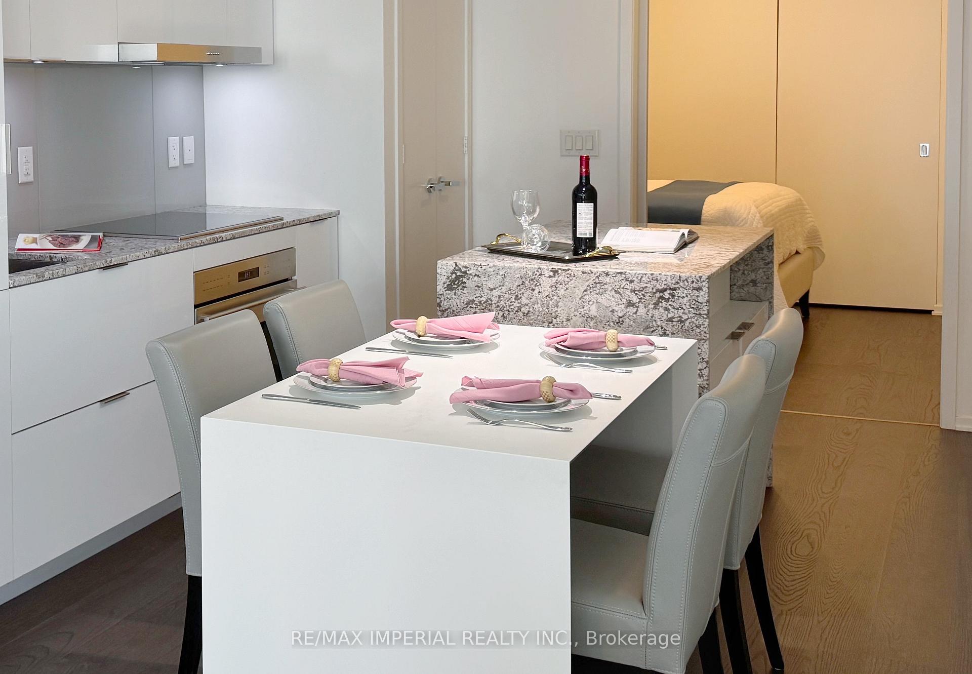 Photo 12 of Unit 6407, 1 Bloor Street E, Toronto, Church-Yonge Corridor — HOMEH