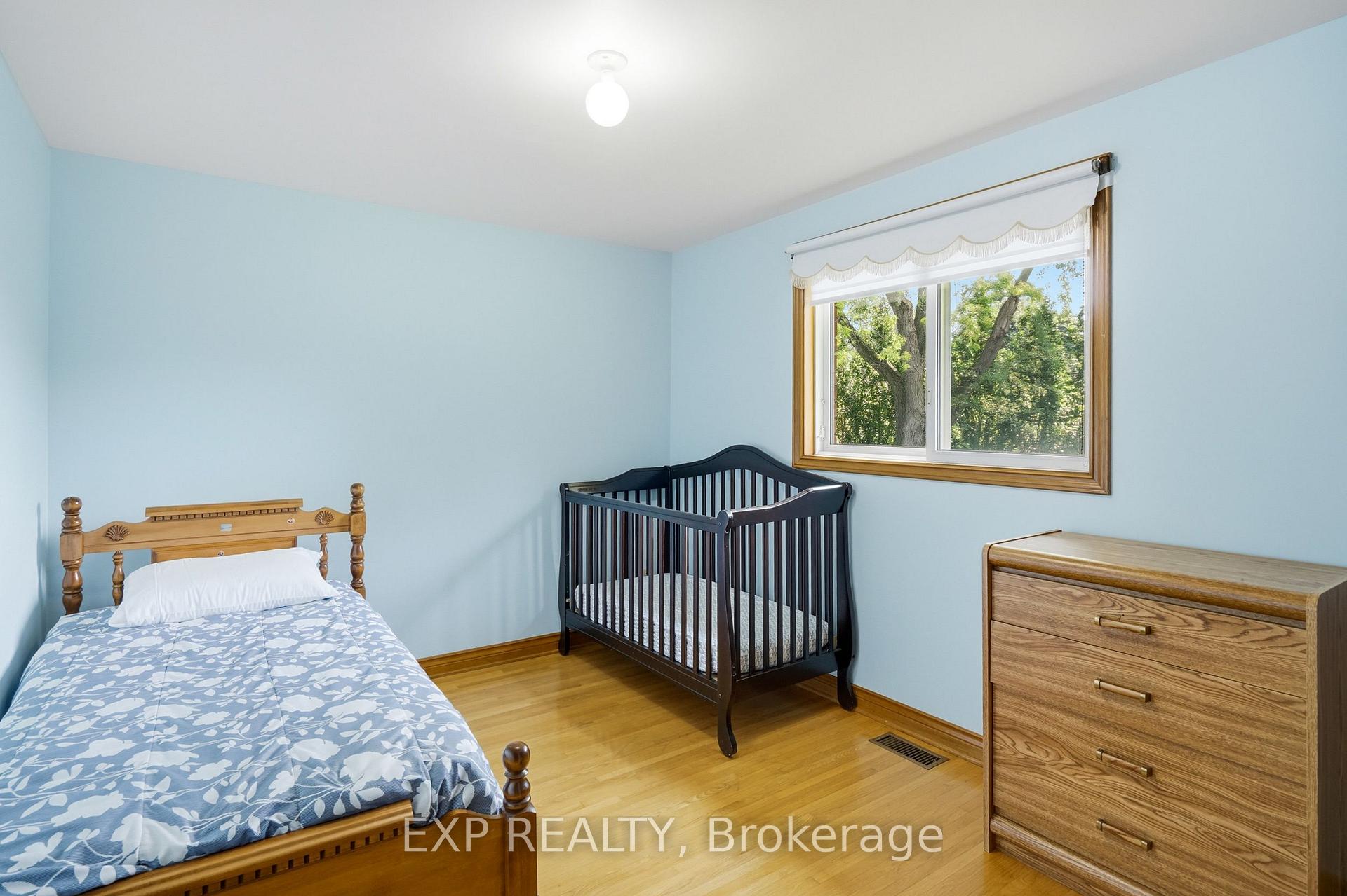 Photo 14 of 12 Fern Gate, Pelham, Fonthill — HOMEH