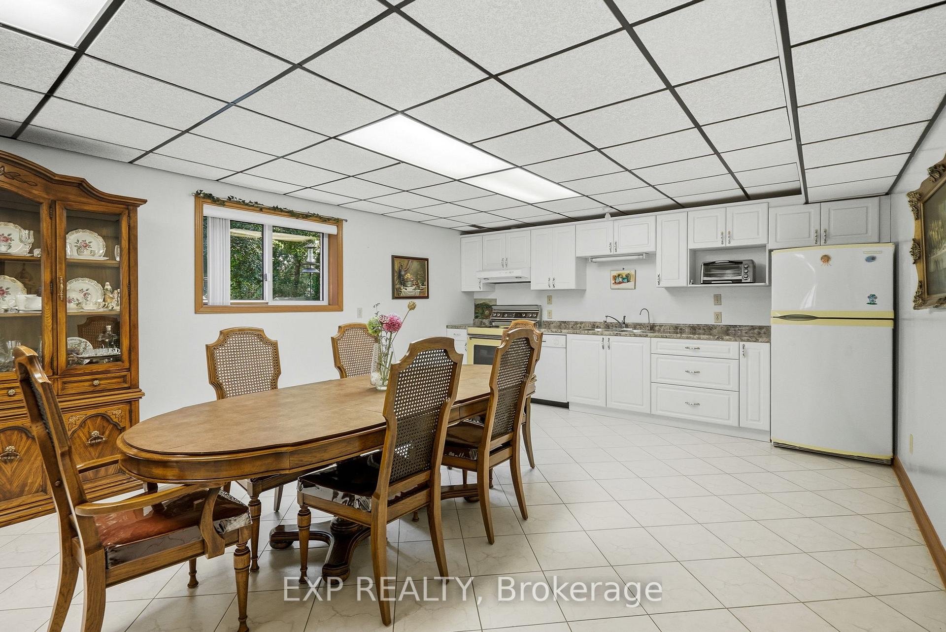 Photo 21 of 12 Fern Gate, Pelham, Fonthill — HOMEH