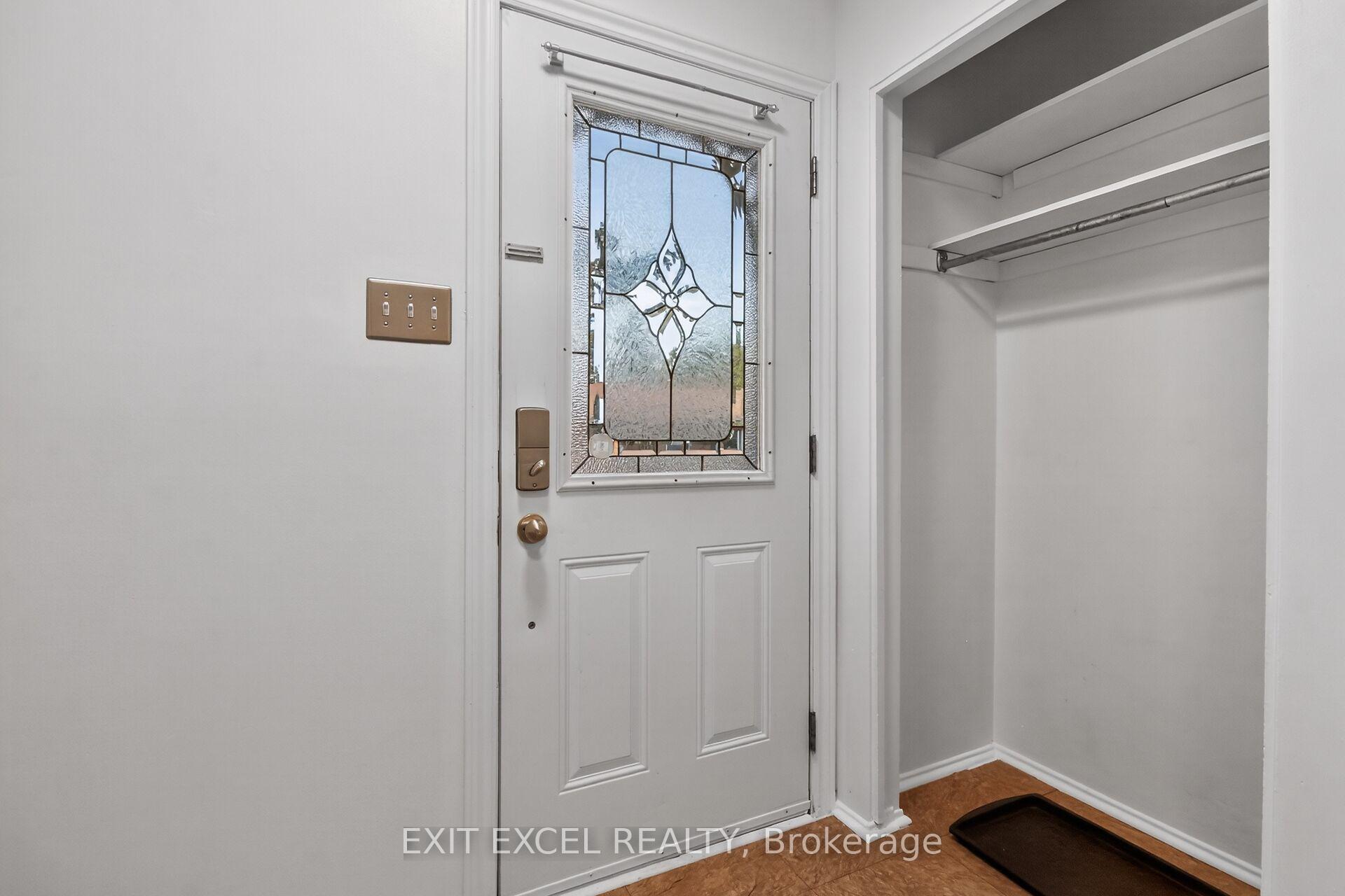 Photo 3 of 283 McElroy Drive, Ottawa, Kanata - Glencairn/Hazeldean — HOMEH