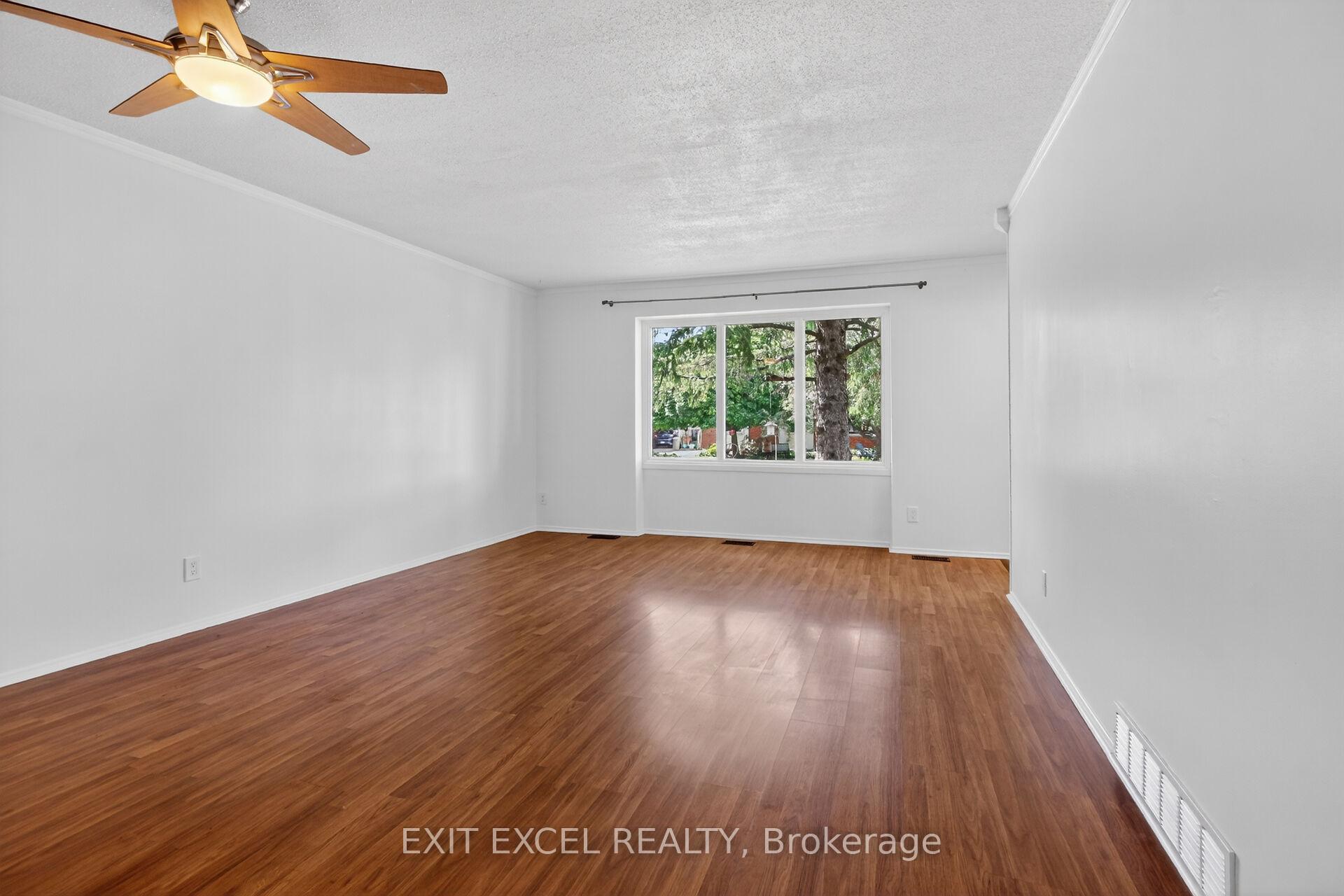 Photo 5 of 283 McElroy Drive, Ottawa, Kanata - Glencairn/Hazeldean — HOMEH