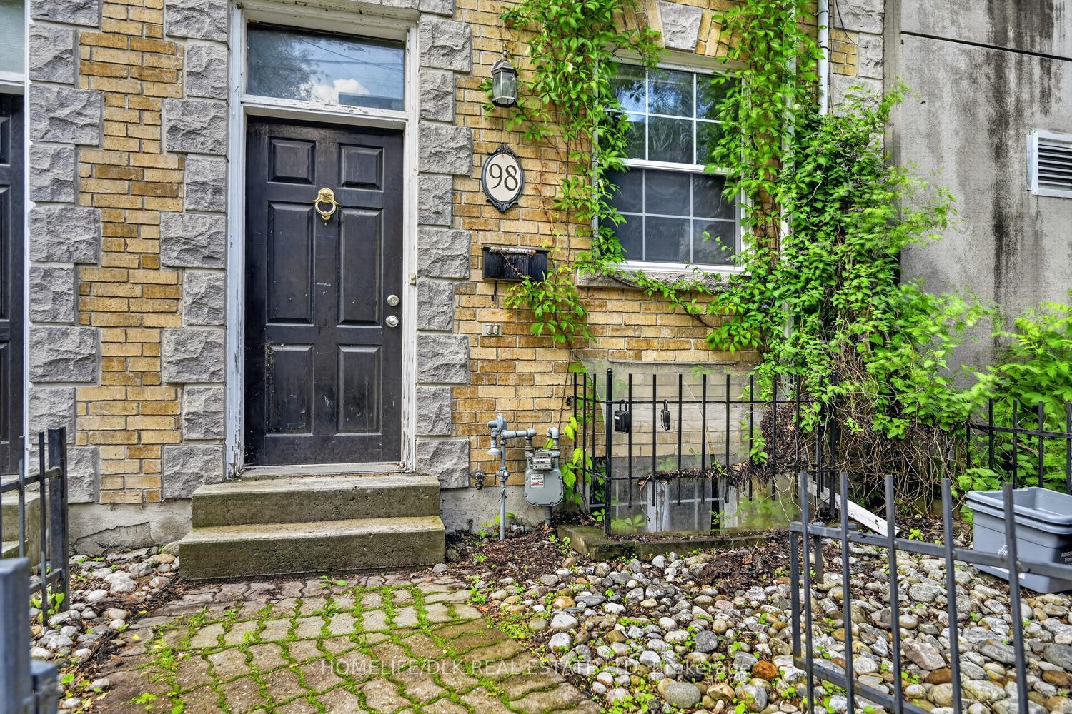 Photo 2 of 98 William Street, Kingston, Central City East — HOMEH