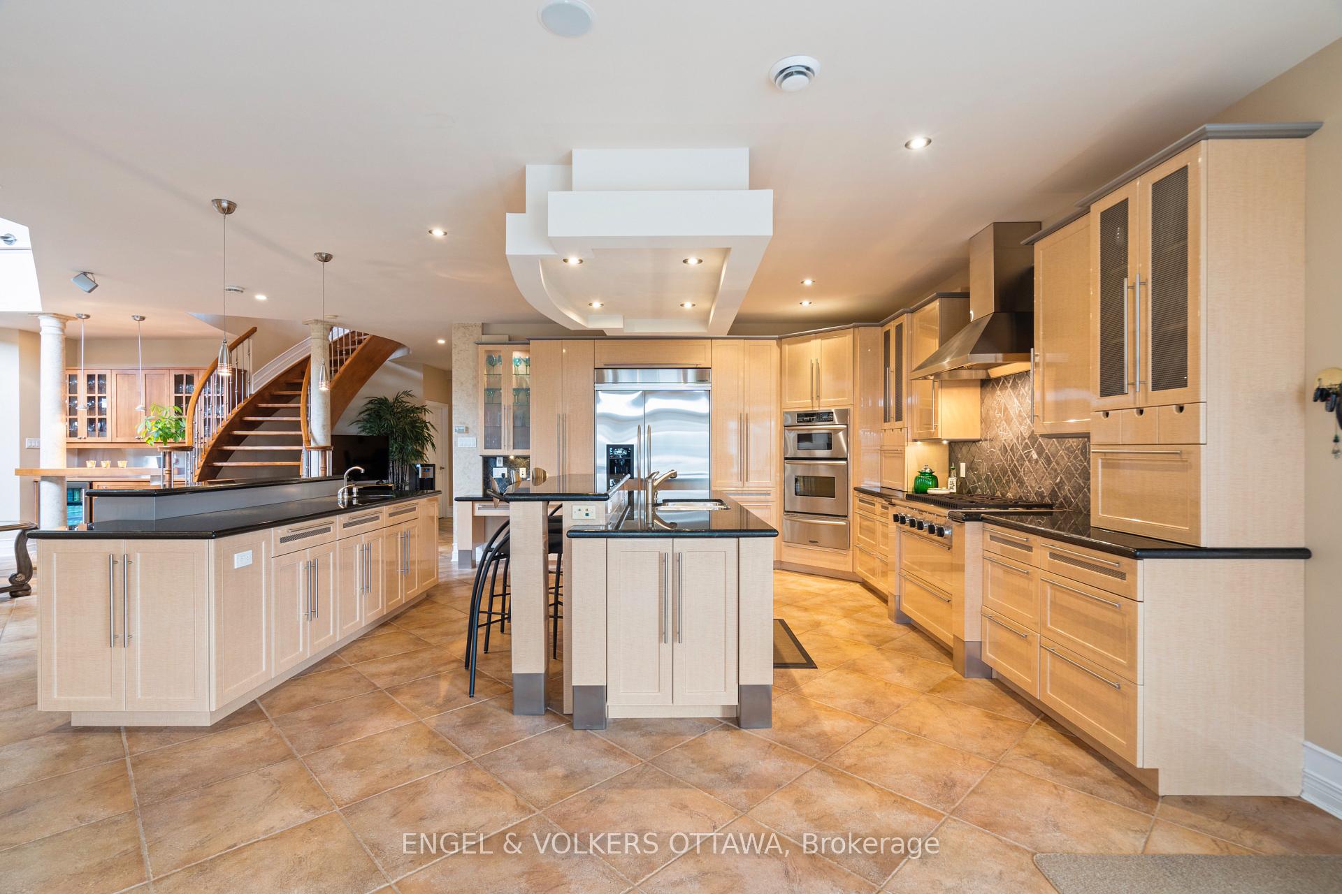 Photo 9 of 1759 Regional 174 Road, Ottawa, Camelot — HOMEH