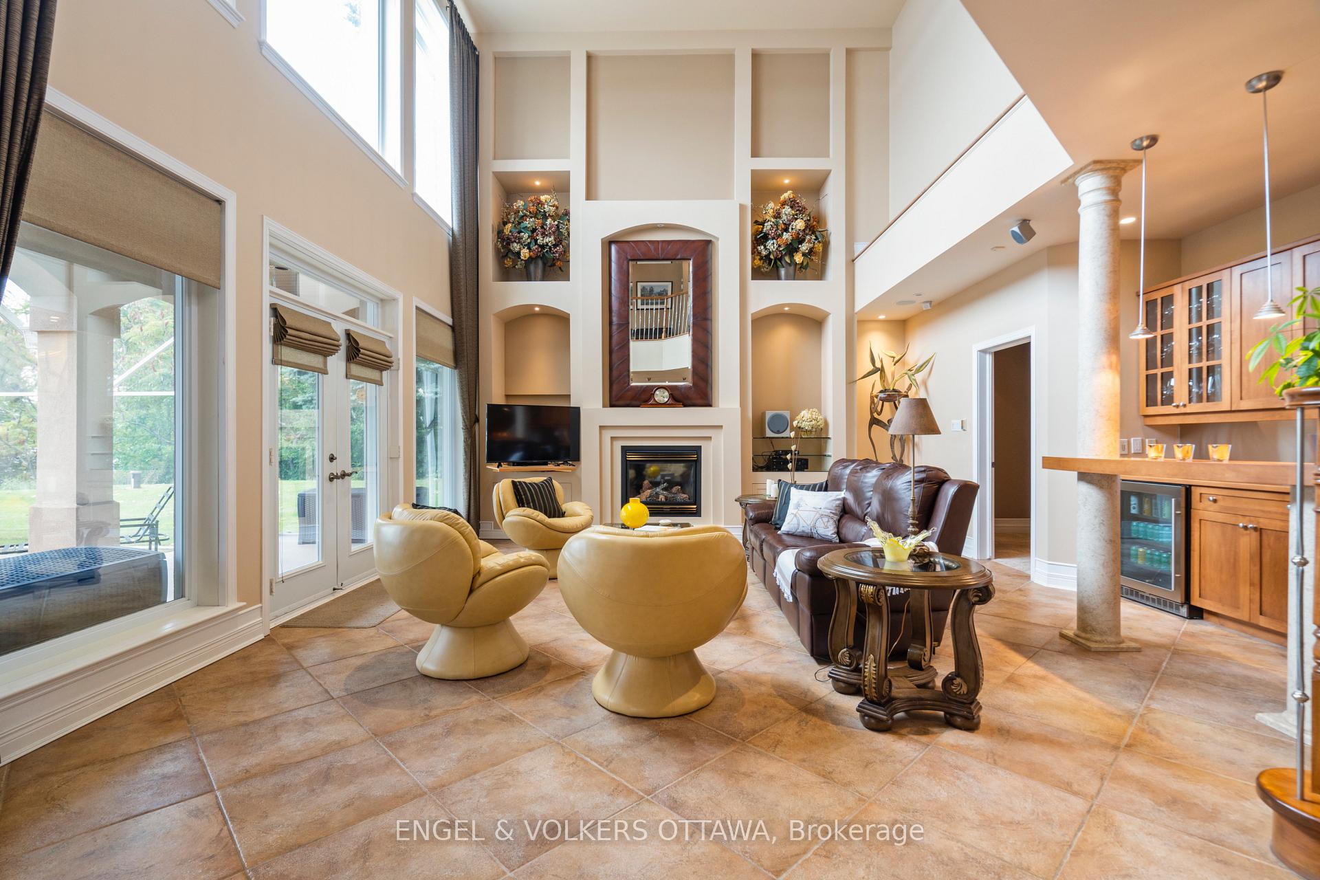 Photo 14 of 1759 Regional 174 Road, Ottawa, Camelot — HOMEH