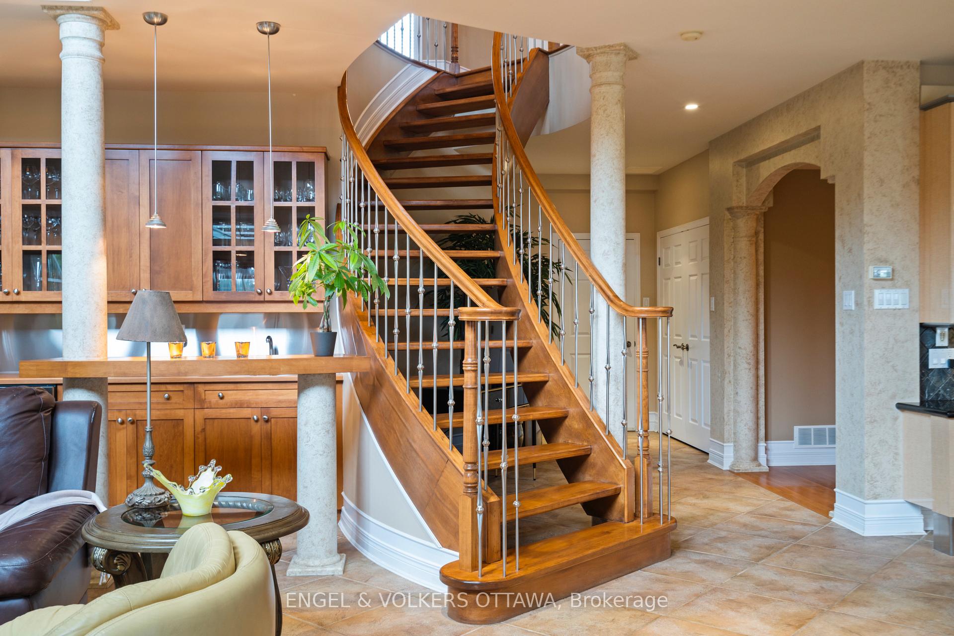 Photo 20 of 1759 Regional 174 Road, Ottawa, Camelot — HOMEH
