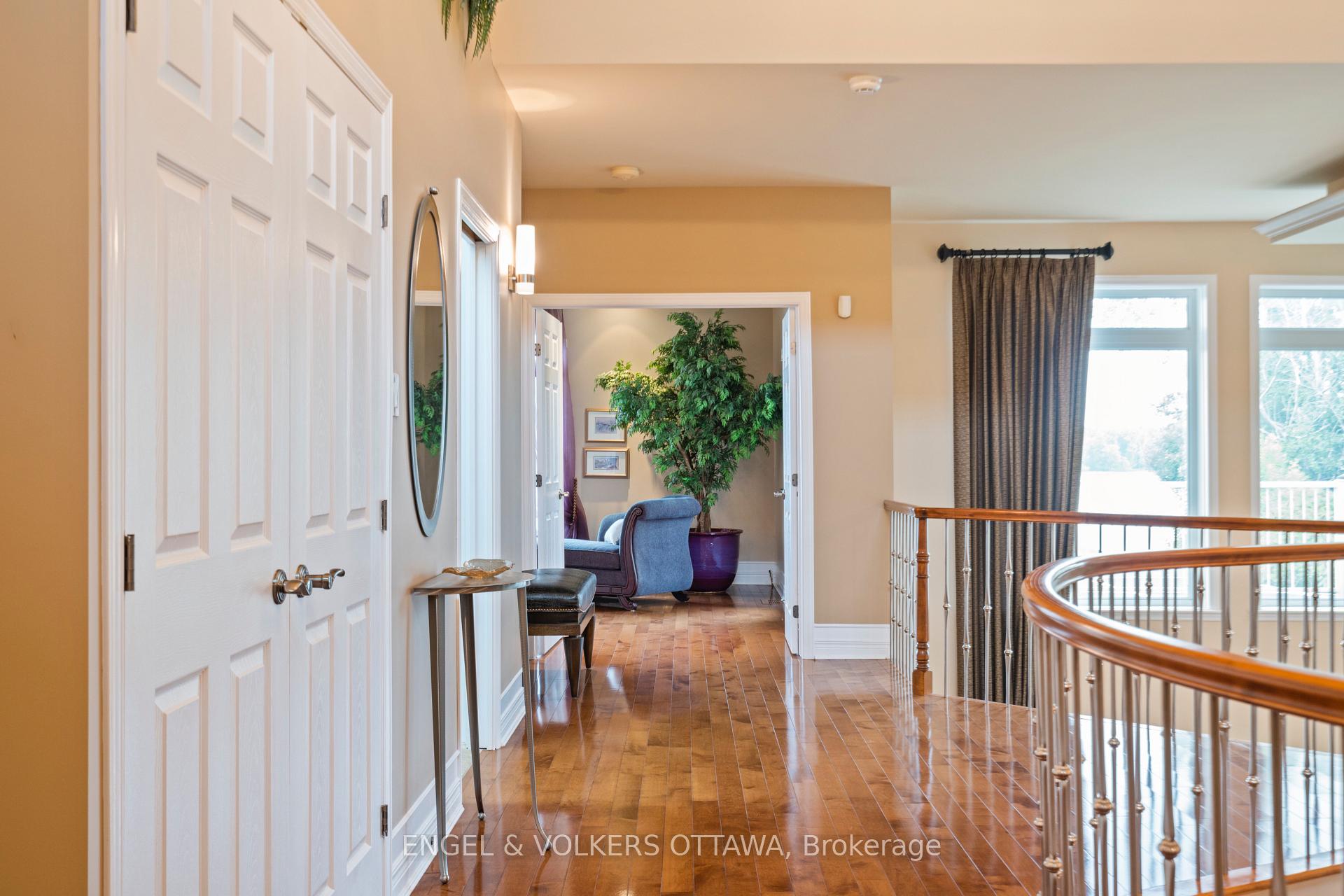 Photo 22 of 1759 Regional 174 Road, Ottawa, Camelot — HOMEH