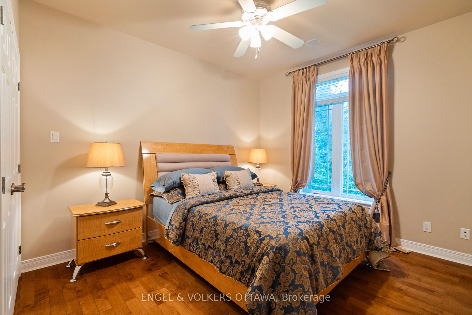 Photo 30 of 1759 Regional 174 Road, Ottawa, Camelot — HOMEH