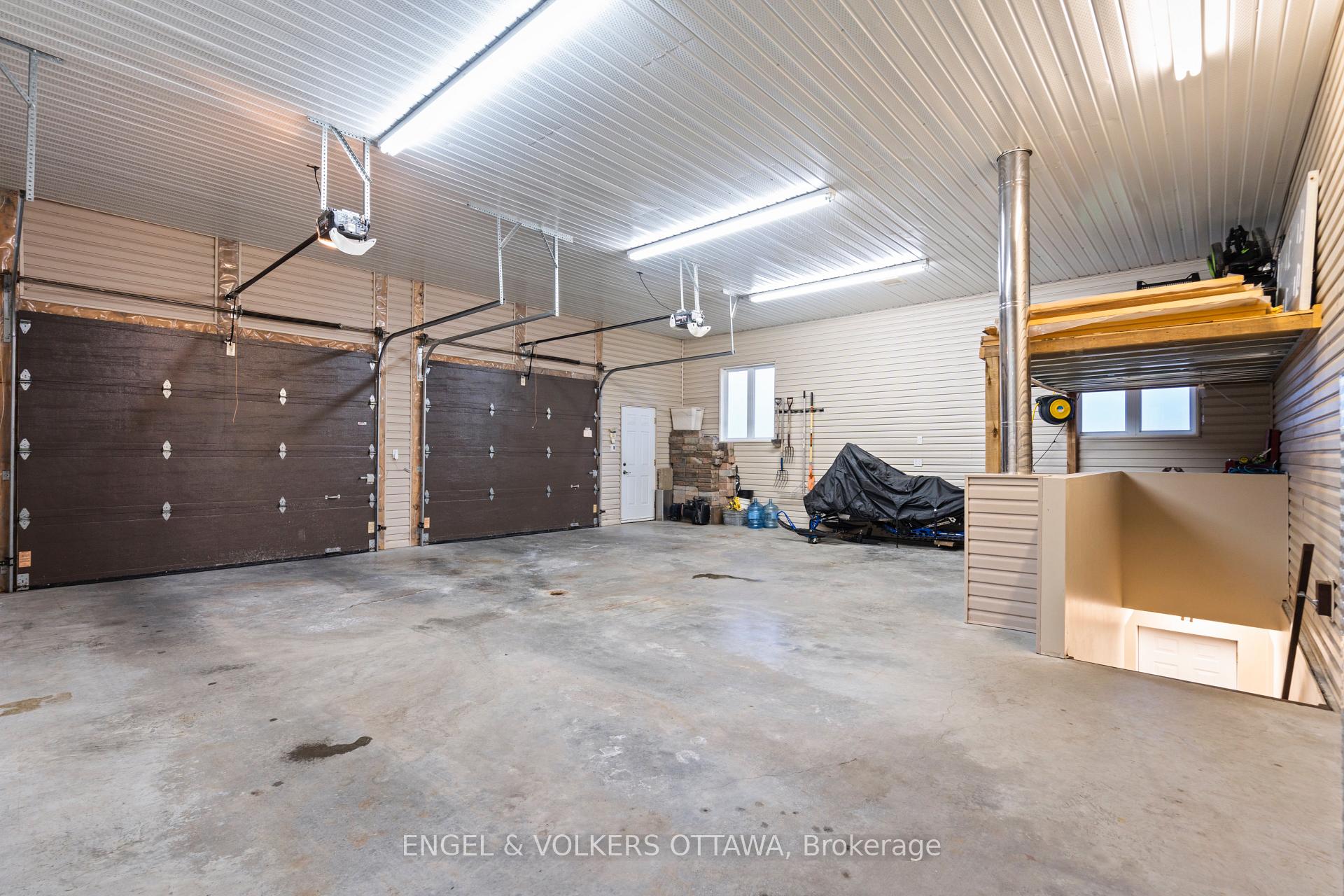Photo 38 of 1759 Regional 174 Road, Ottawa, Camelot — HOMEH