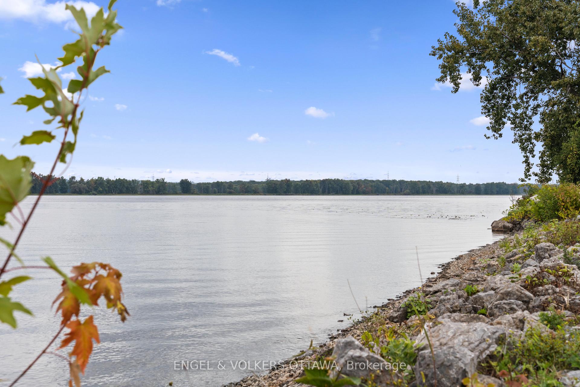 Photo 45 of 1759 Regional 174 Road, Ottawa, Camelot — HOMEH